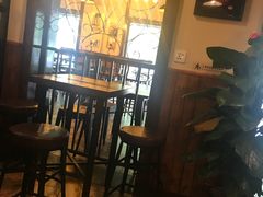 -麦落精酿啤酒餐吧(先农大院店)