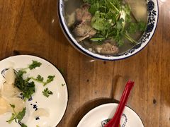 -凤齐羊肉烩面馆