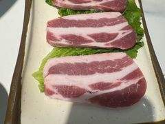 猪五花-白山烧烤(文安路万豪店)