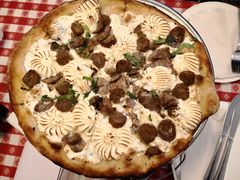 -Lombardi's Pizza