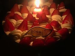 莓之绽放蛋糕-味多美(民星路店)