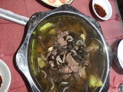 翘脚牛毛肚-谢老五跷脚牛肉·非遗传承店