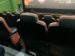 -天幕新彩云国际影城(激光巨幕店)