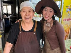 -溢香园昼夜抓饭店(揽秀园街店)