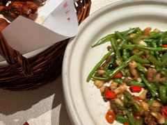 -鸽子侯·家宴·平价海鲜(绿地店)