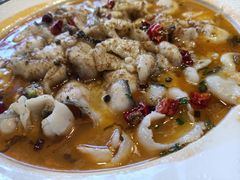 老坛酸菜黑鱼-永安鱼庄·镇江菜(丁卯店)