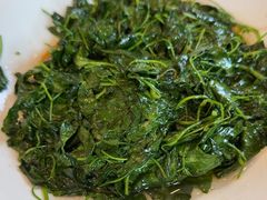 -侬佳蒸菜馆(听潮店)