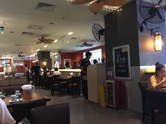 大堂-大头虾越式风味餐厅(光明广场店)