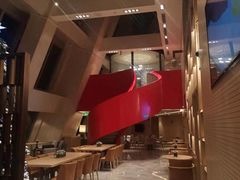 -上海世茂皇家艾美酒店