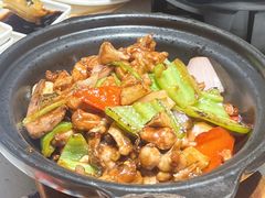 -肥仔文澳门猪骨煲(南京西路店)