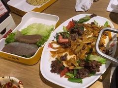 -八合里潮汕鲜牛肉火锅(万科里店)