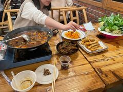 -霄汉牛三鲜湖北砂锅菜(万松园2店)