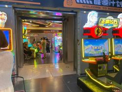 -Lucky Star幸运星&一同潮玩(友阿国际广场店)