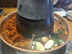 鸳鸯锅底-義聚德·清真铜锅涮羊肉·烧烤(河东店)