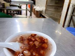 -芳婆糕团店(王府大街店)