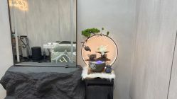 -TOP HAIR SALON