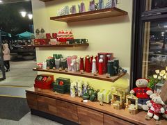 -星巴克(迪士尼小镇店)