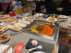 -海底捞火锅(金山百联店)