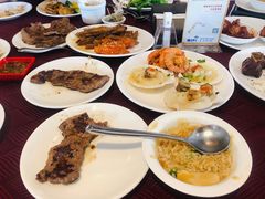 -荣誉国际酒店-云顶旋转餐厅