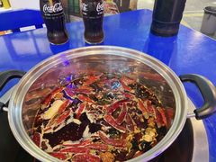 -马路边边火锅串串(观前街店)