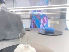 -好利来(上海虹桥新天地Lab主题店)