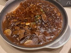 -八府香鸭·啫啫煲(华山路店)