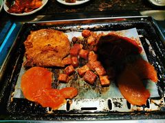 -阪尚皇·原切牛排·烤肉火锅自助(北京路店)