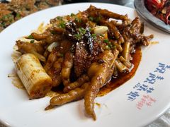 -靓靓蒸虾(恩施新天地店)
