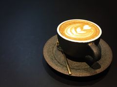 -UNI UNI(环亚凯瑟琳店)