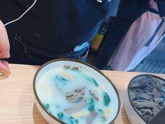 -鸭味先老鸭粉丝馆(瑞金路二号四号小区店)