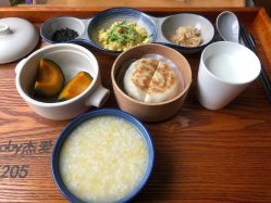 -杰爱月子护理中心