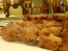 羊肉串-巴扎美食·新疆菜·西域歌舞表演餐厅(新疆大厦店)