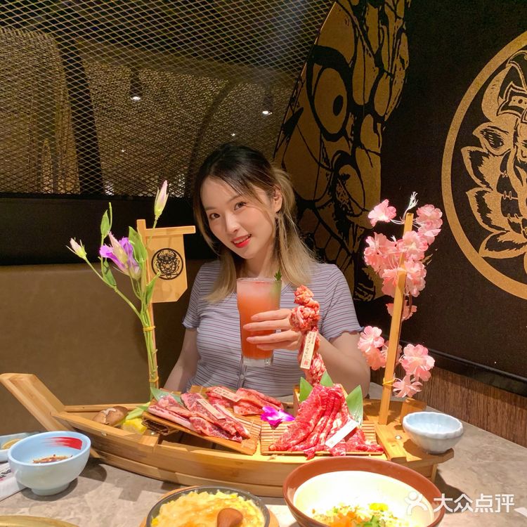 上海探店🌸吃下一艘船牛肉的人气日式烤肉🔥