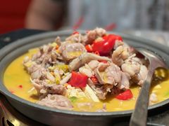 -龙巢盱眙龙虾·牛蛙·烧烤宵夜(八卦岭店)