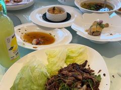 -沪华海鲜大酒楼(南汇店)