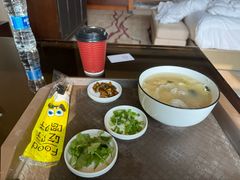-天津京基皇冠假日酒店