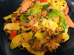 -小山城麻辣香锅(新邻生活广场店)