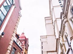 -鲁邦国际风情街(麦世达韩国精品百货店)