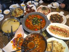 -牛头鱼庄·地道广西菜(西明店)