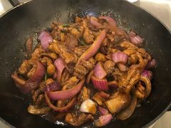 -胡须佬鸡煲四季火锅店(石厦西村直营店)