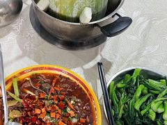 -红旗山庄(圭峰山店)