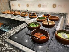 -湊湊火锅·茶憩(南京东路悦荟店)