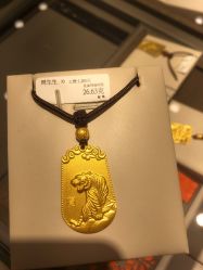 -周生生Chow Sang Sang(新世界店)