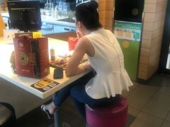 -麦当劳(牡丹江路店)