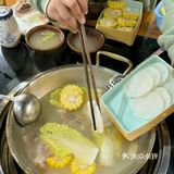 淳蒙内蒙羊肉馆。他们家有经典的烫皮羊肉