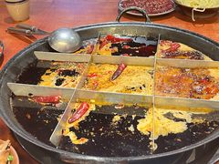 -周小明火锅(黑金冠社区店)