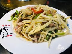 -缘来聚·徽菜名店(黄山宏村店)