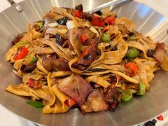 干锅脆笋-大铁勺新津菜(东丽阳光新业广场店)