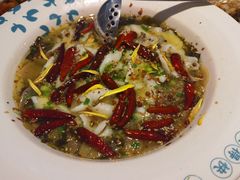 招牌酸菜鱼-花椒笑成都小馆(百脑汇店)
