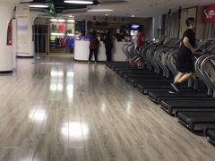 -超越健身(嘉实店)